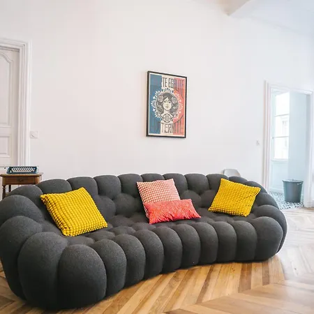 Luxueux-climatisation-3 Chambres-2sdb-garage -aj Apartment *