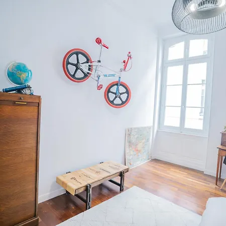 Luxueux-climatisation-3 Chambres-2sdb-garage -aj Apartment *