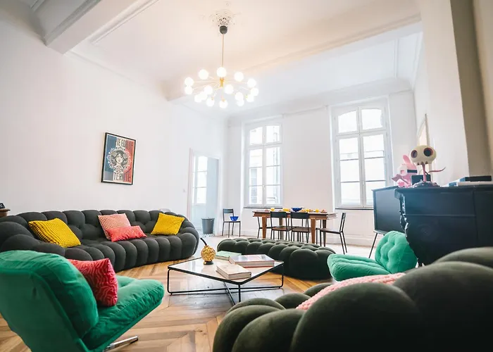 Apartment Luxueux-climatisation-3 Chambres-2sdb-garage -aj Carcassonne