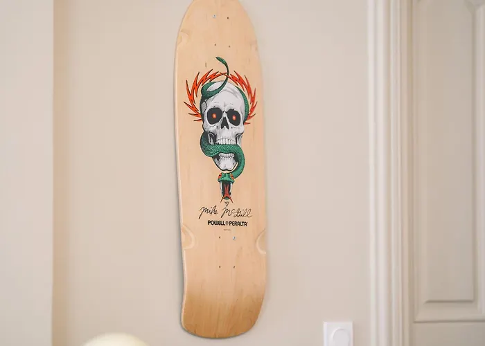 Luxueux-climatisation-3 Chambres-2sdb-garage -aj *